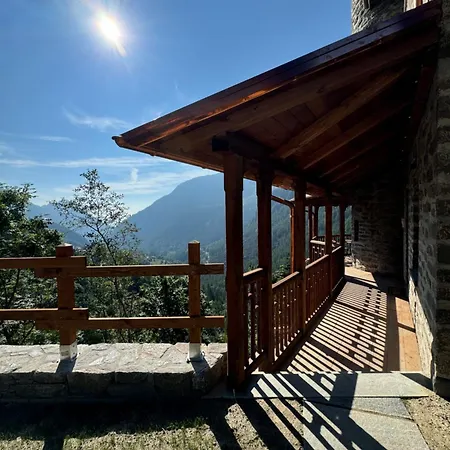 Il Castello Nel Bosco, Torrente *