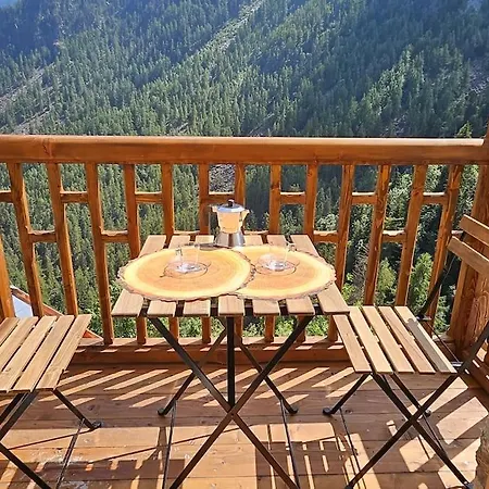 Il Castello Nel Bosco, Torrente Appartamento